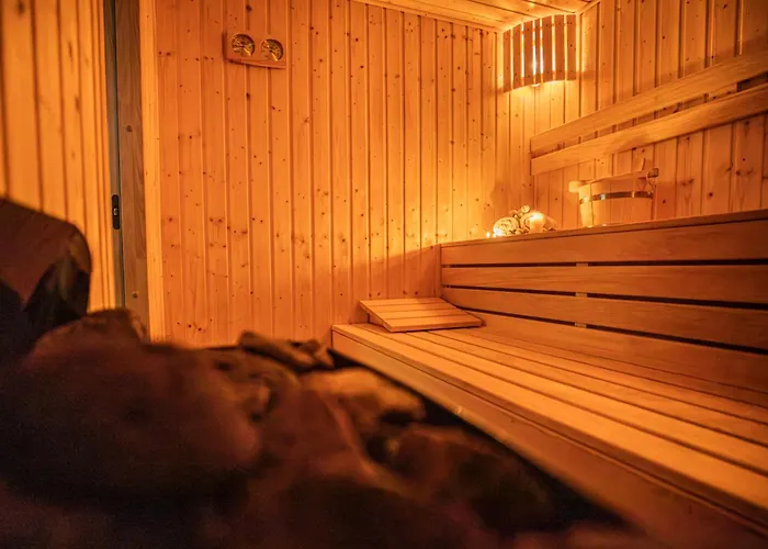 度假居 Lipka Králíky